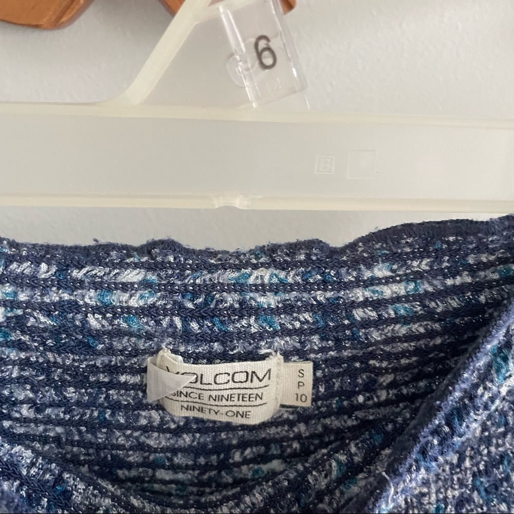 Volcom pattern pants - Picture 3 of 3